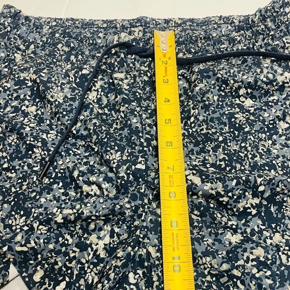 Athleta Printed Baha Short Woodblock Texture Navy Size 6